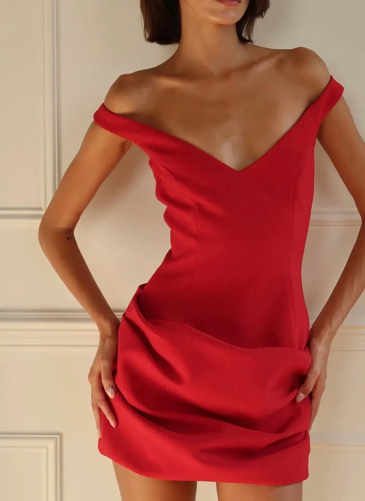 Arcina Ori Avery Dress in Red Size S - Image 4