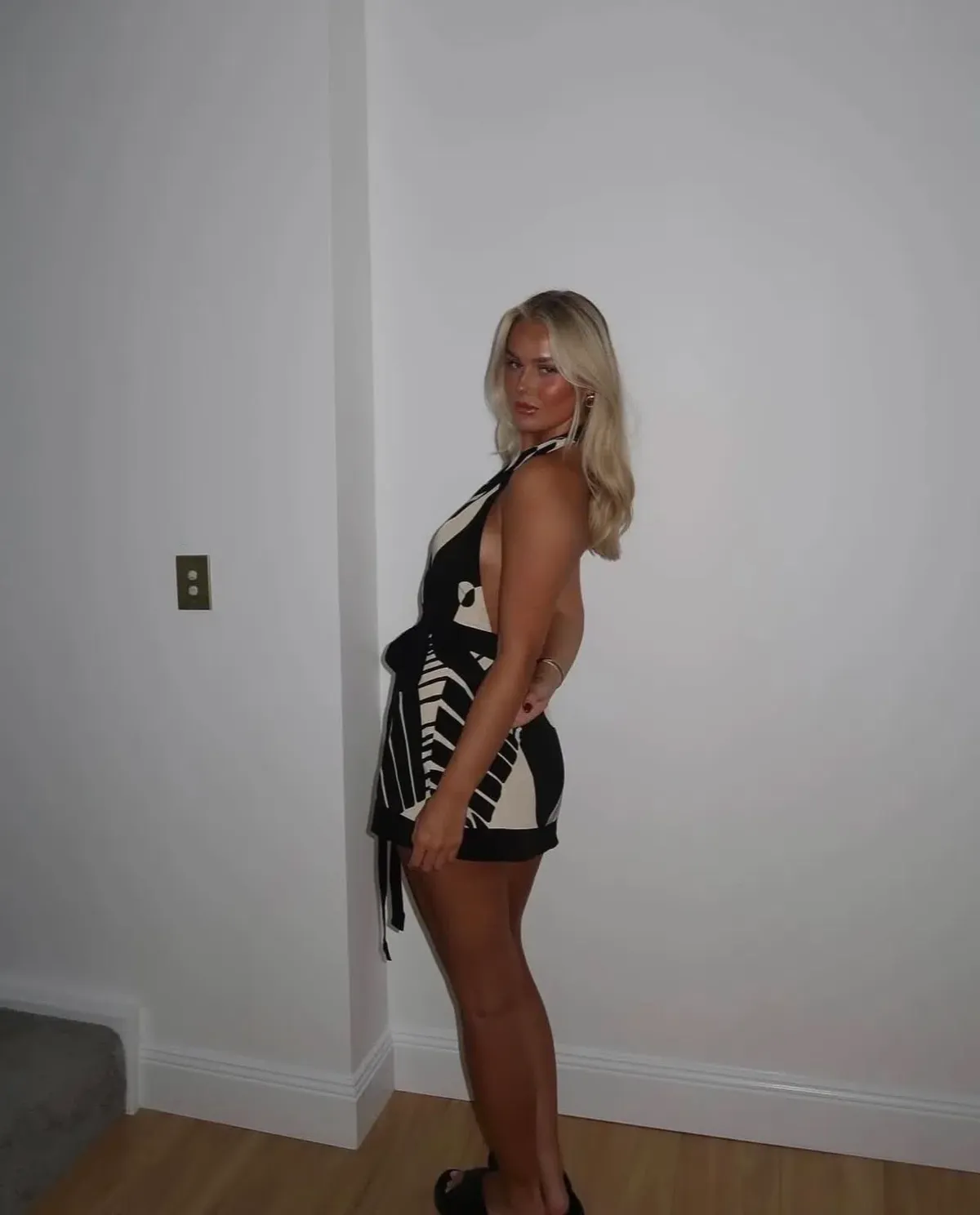 Sir the label Realisme wrap halter mini dress size 8 - Image 2