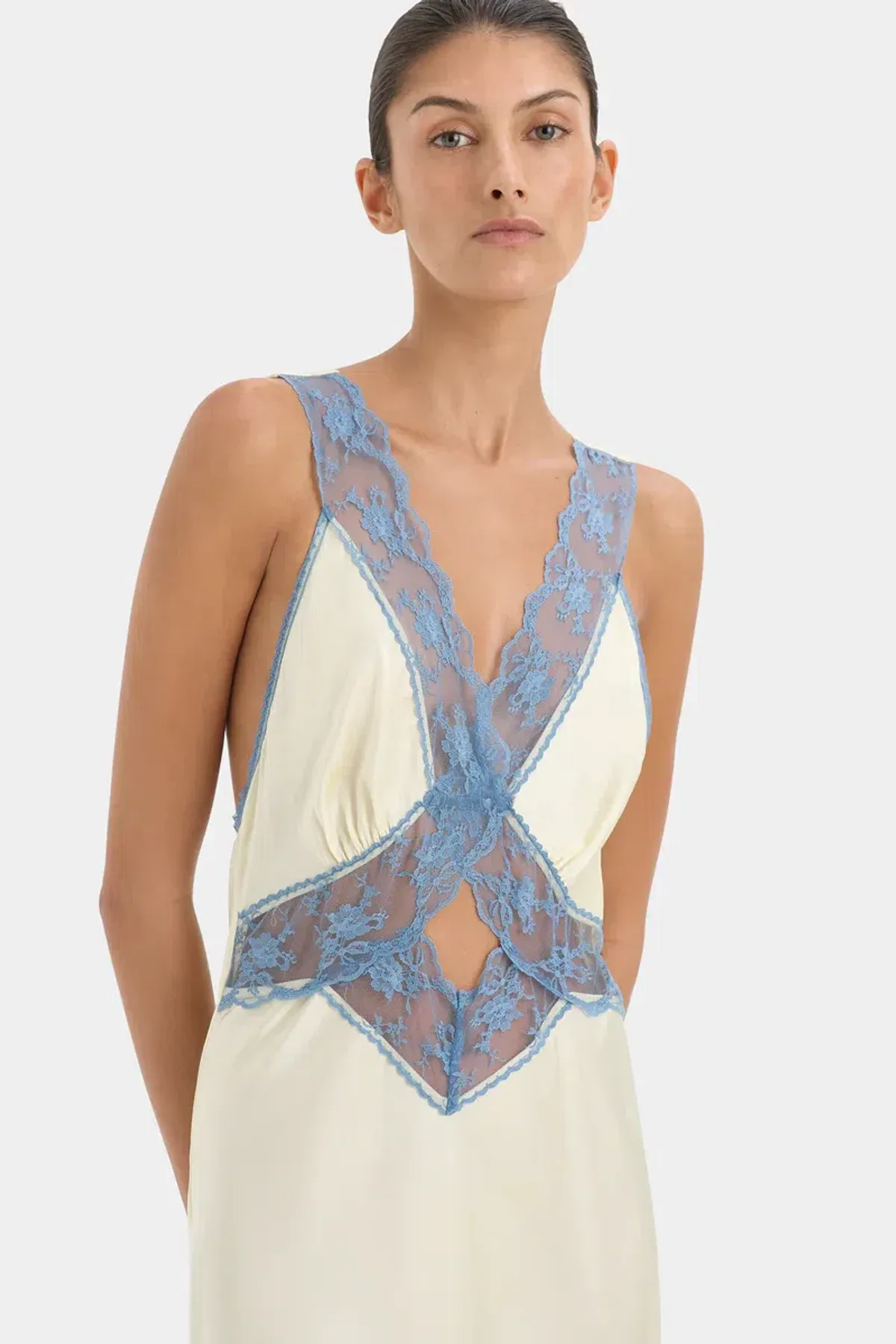 Sir Aries Cut Out Gown Butter Size 0P - Image 5