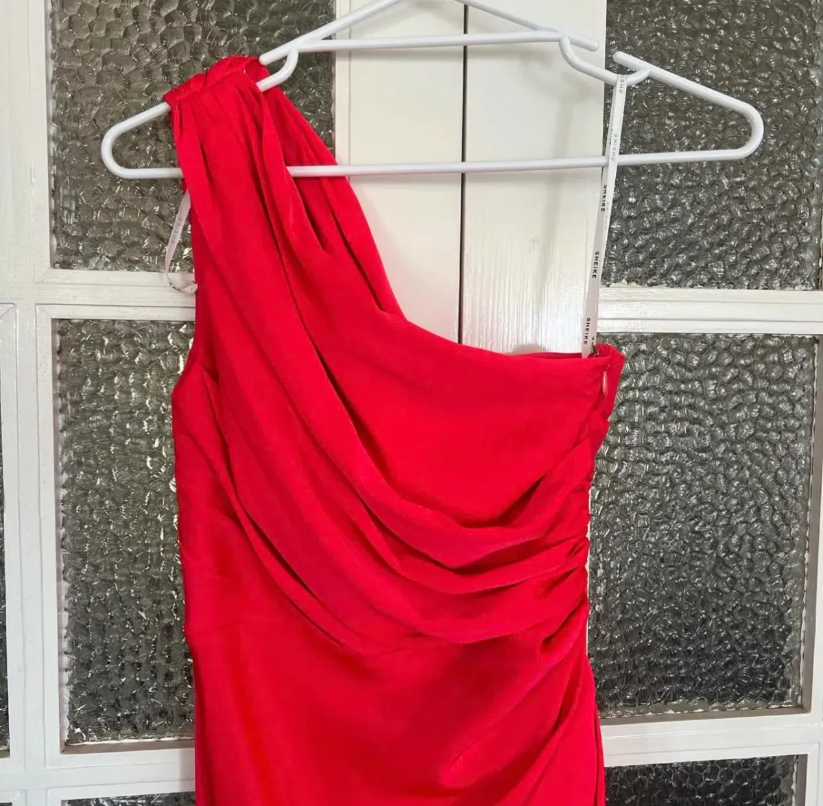 Sheike Kennedy one-shoulder draped maxi dress in raspberry. Size 6 - Image 3