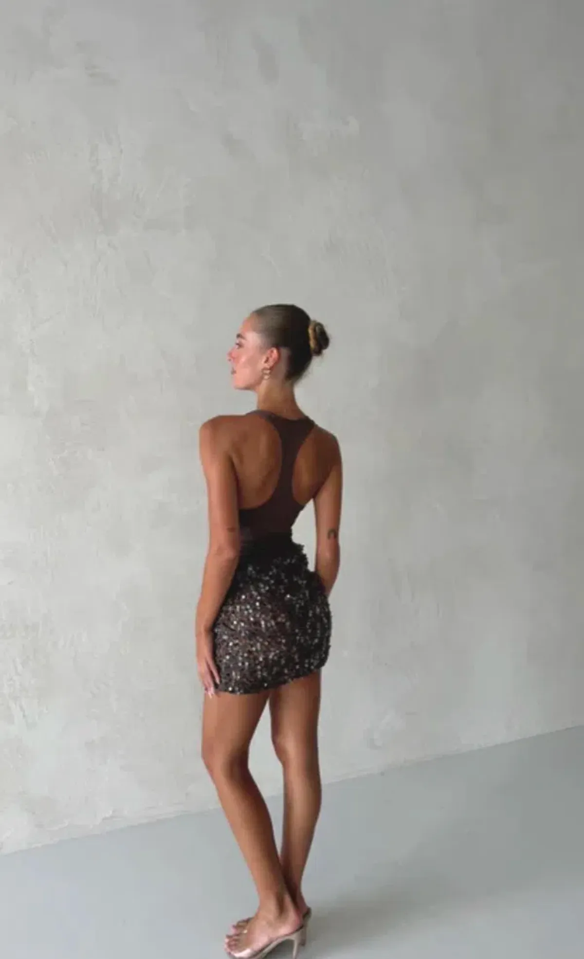 BENNI | ARIEL MINI DRESS | COCOA | SIZE 8 (S)  - Image 3