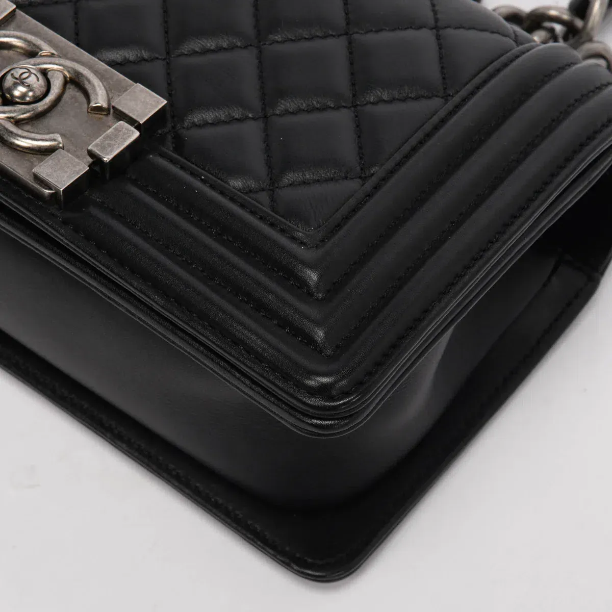 Boy Chanel Black Medium Handbag - Image 3