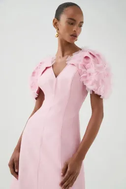 🌸 AJE Muse Maxi Dress – Cherry Blossom Pink – Size 10 AU Gown 🌸 for rent on The Volte - image 4
