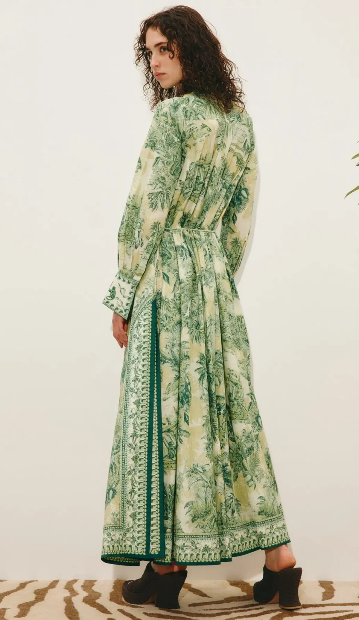 Alemais Sara shirtdress. Size AU16 - Image 3