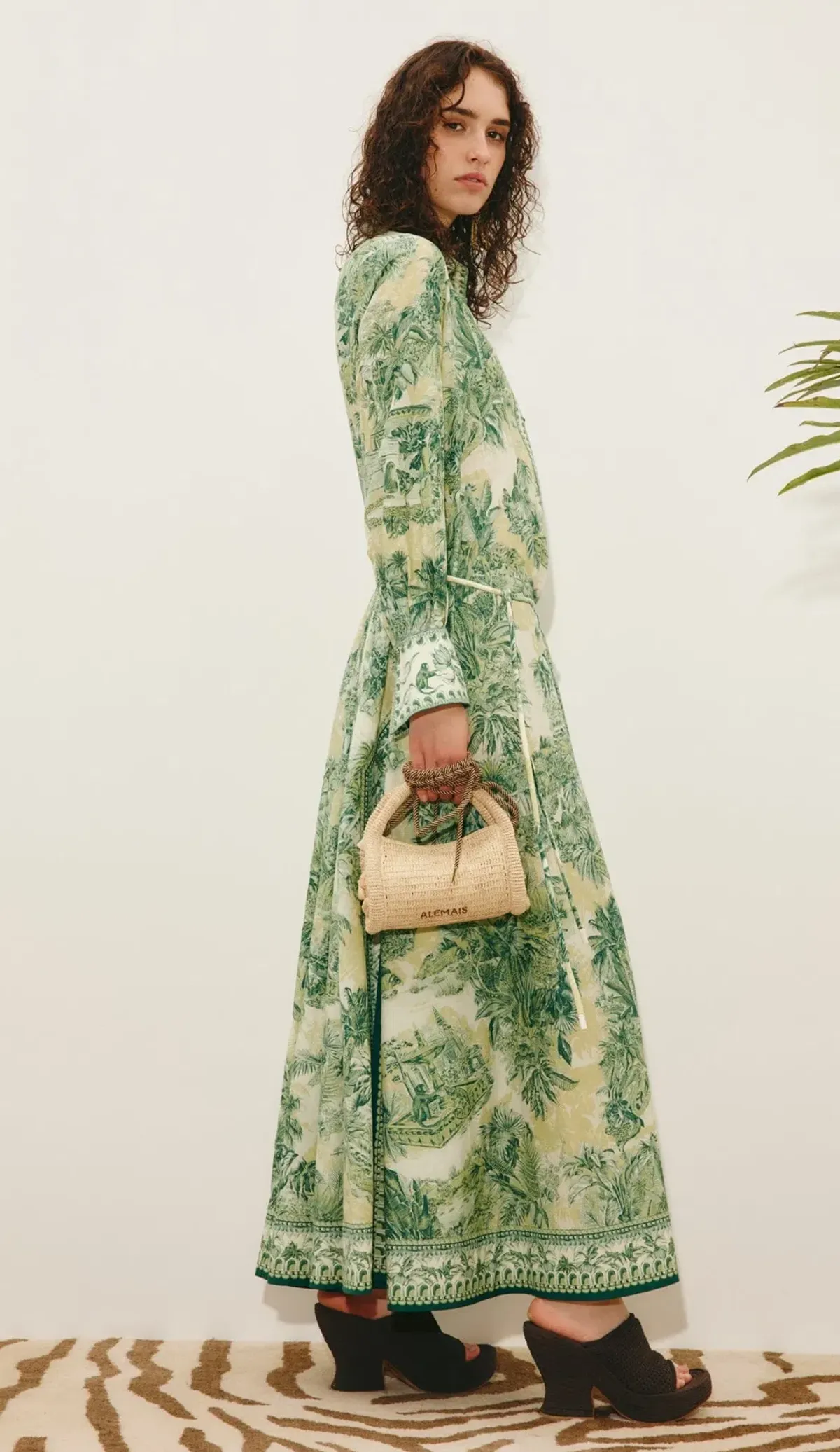 Alemais Sara shirtdress. Size AU16 - Image 2