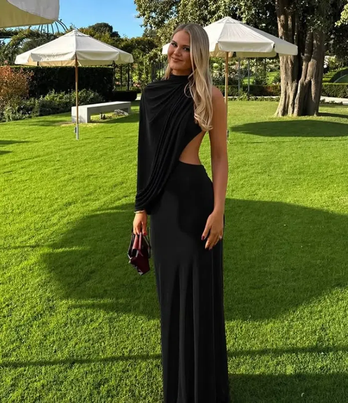 Effie Kats Aleksi Gown Rio Black 6 - Image 1