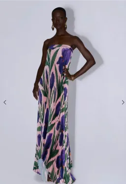 L’IDEE BISOUS STRAPLESS GOWN - IRIS GARDEN for rent on The Volte - image 1