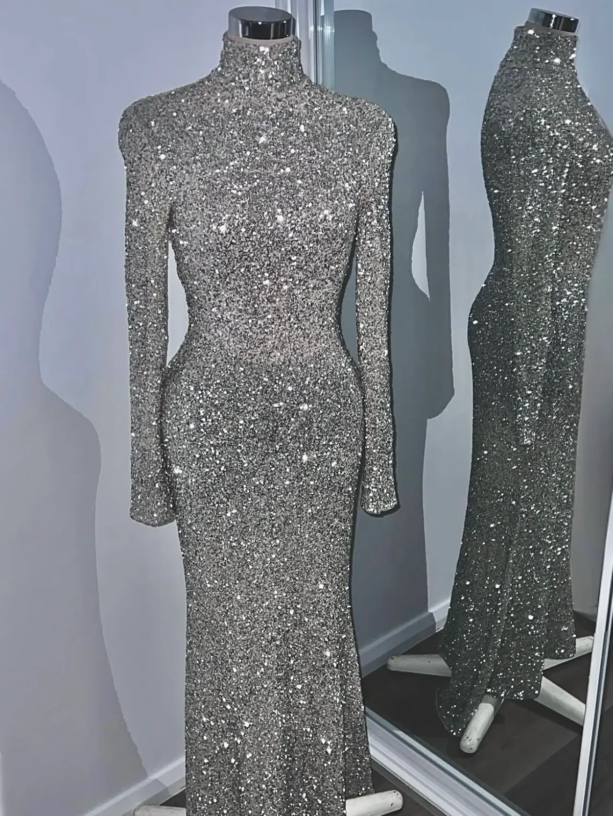 CARLA ZAMPATTI IVORY CRUSHED SEQUIN SLEEVED GOWN - Image 4