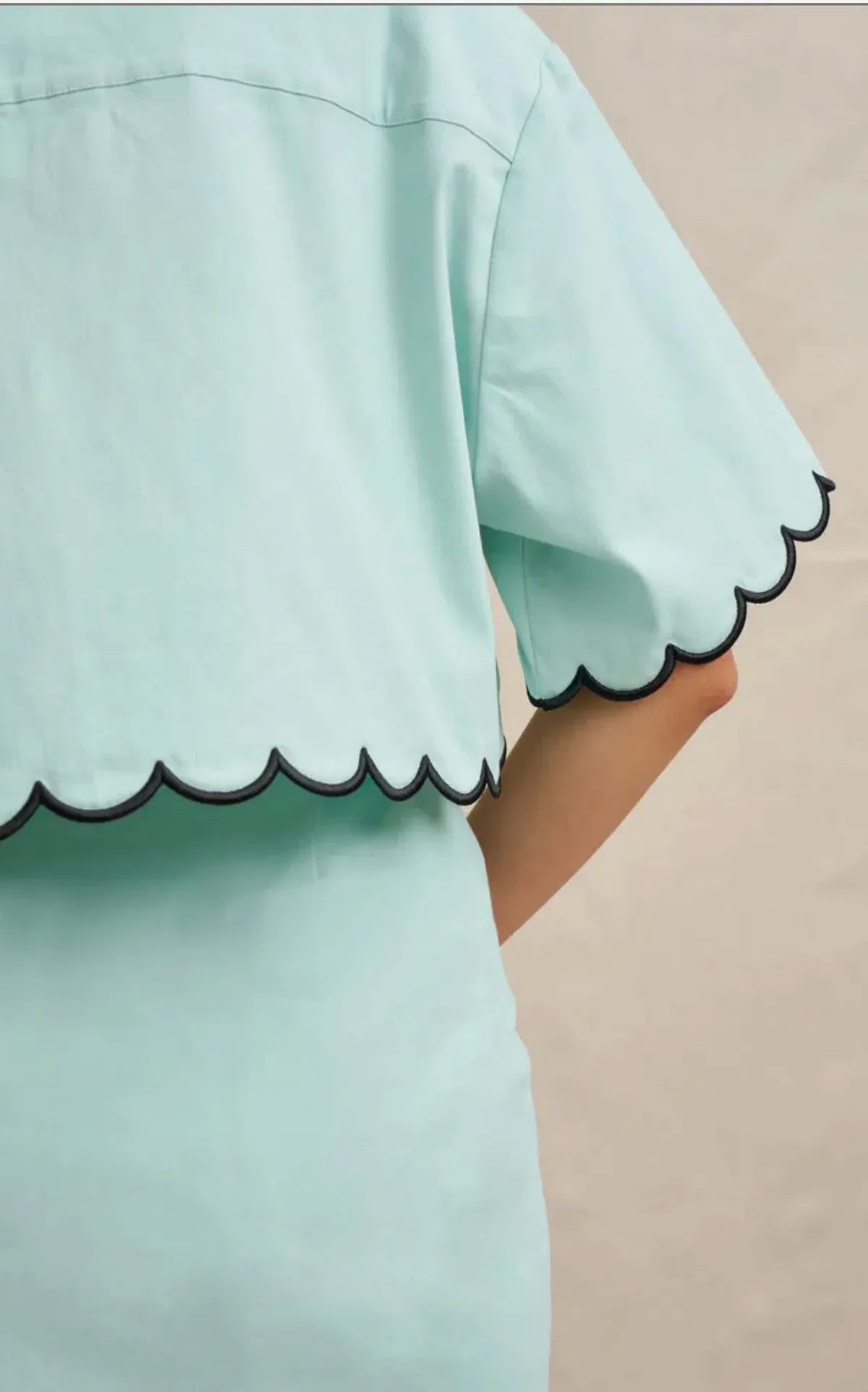 KALANI CROP SHIRT - Image 2