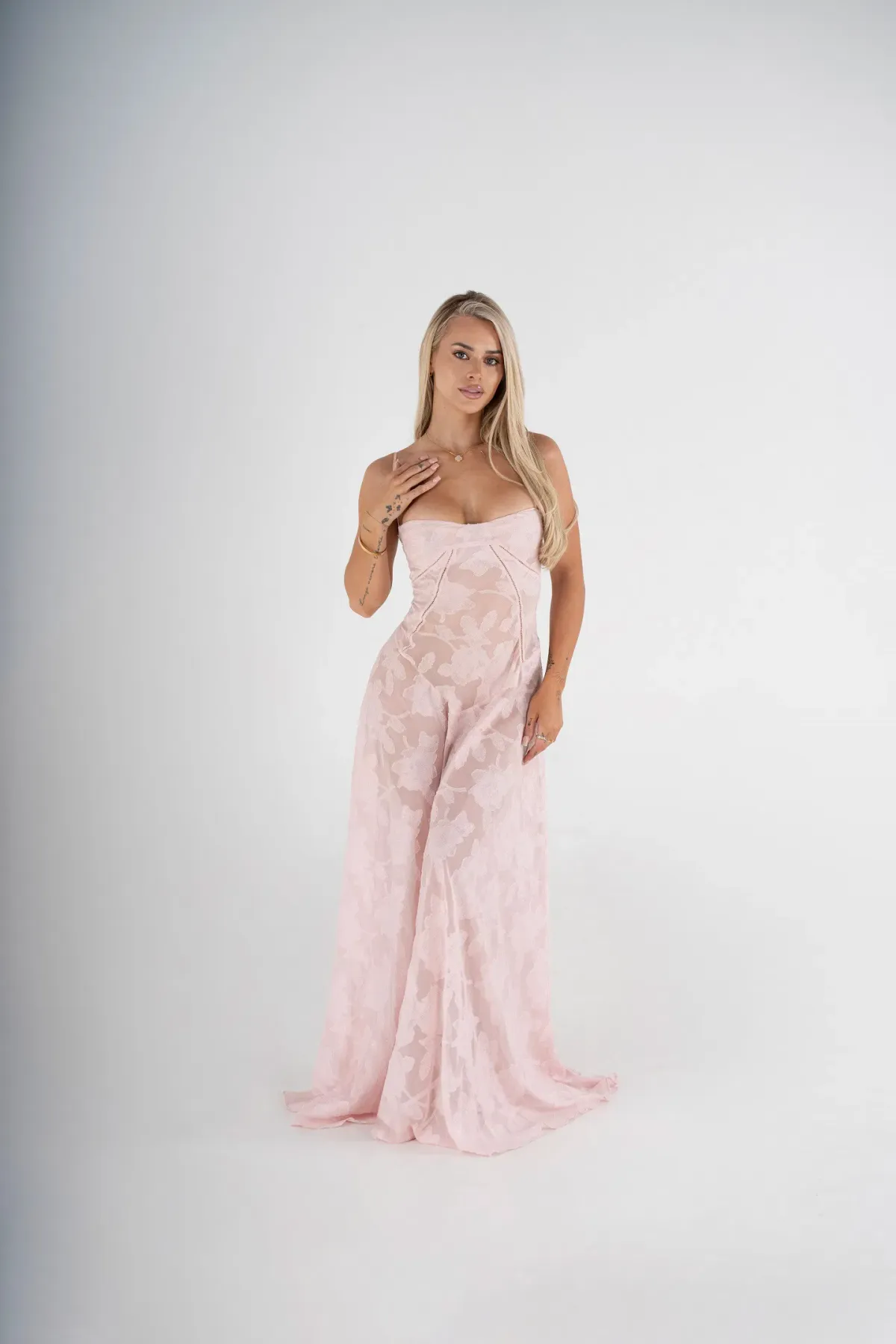 House of Cb Seren Maxi Dress Floral Pink - Image 1