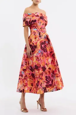 🌹Rebecca Vallance Gardenia Midi Dress – Size 8 AU - Orange Red Floral Off Shoulder Outfit🌹 for rent on The Volte - image 3