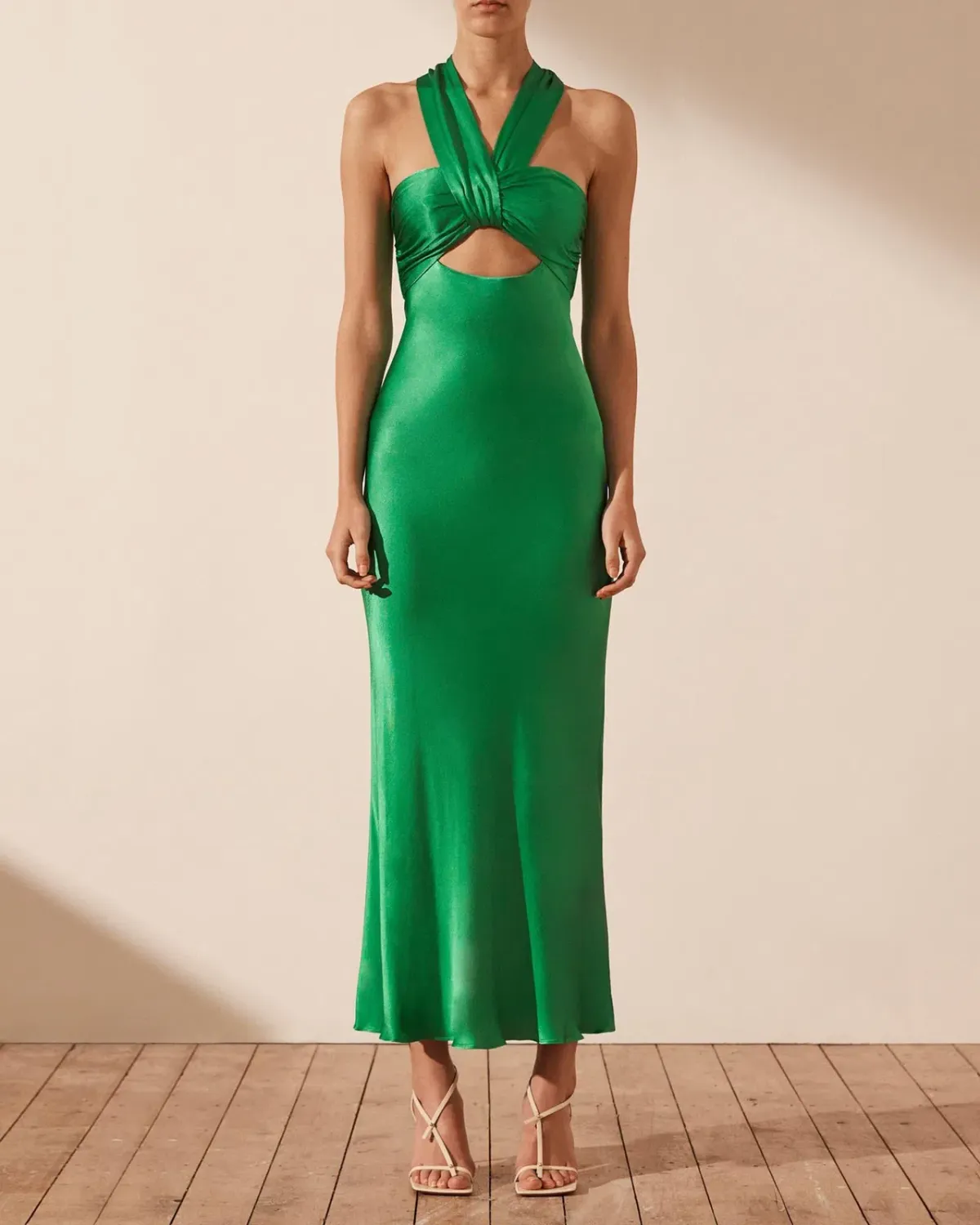 SHONA JOY LANA RUCHED HALTER MIDI DRESS TREE GREEN SIZE AU 6 - Image 1