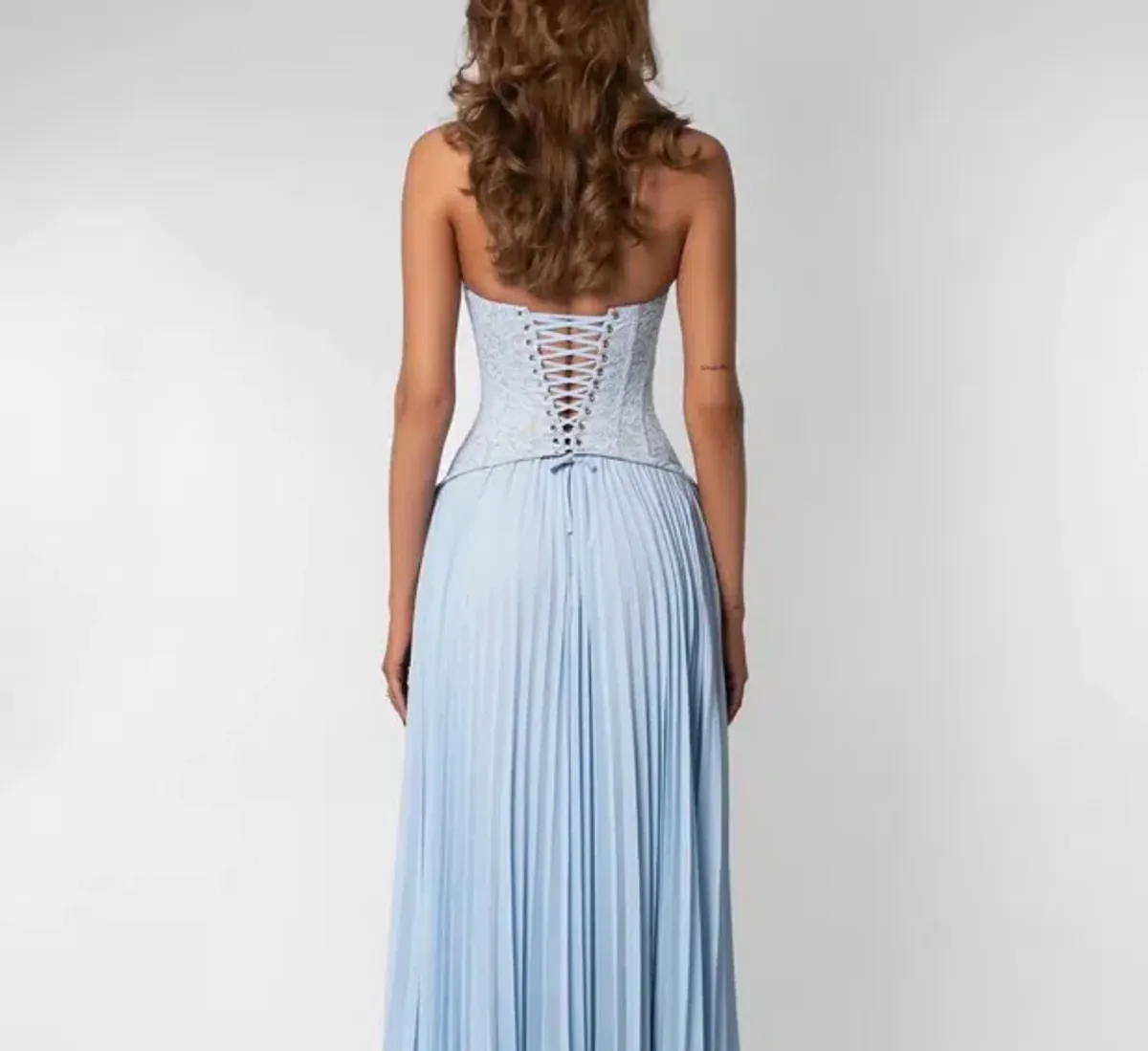 Fenity Gaia Gown in blue size 8 (fits a 6) - Image 3