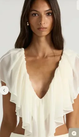 Ance gria clover top  for rent on The Volte - image 1