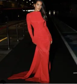Effie Kats Monaco Floor Length Gown Red Size M / Au 10 for rent on The Volte - image 2