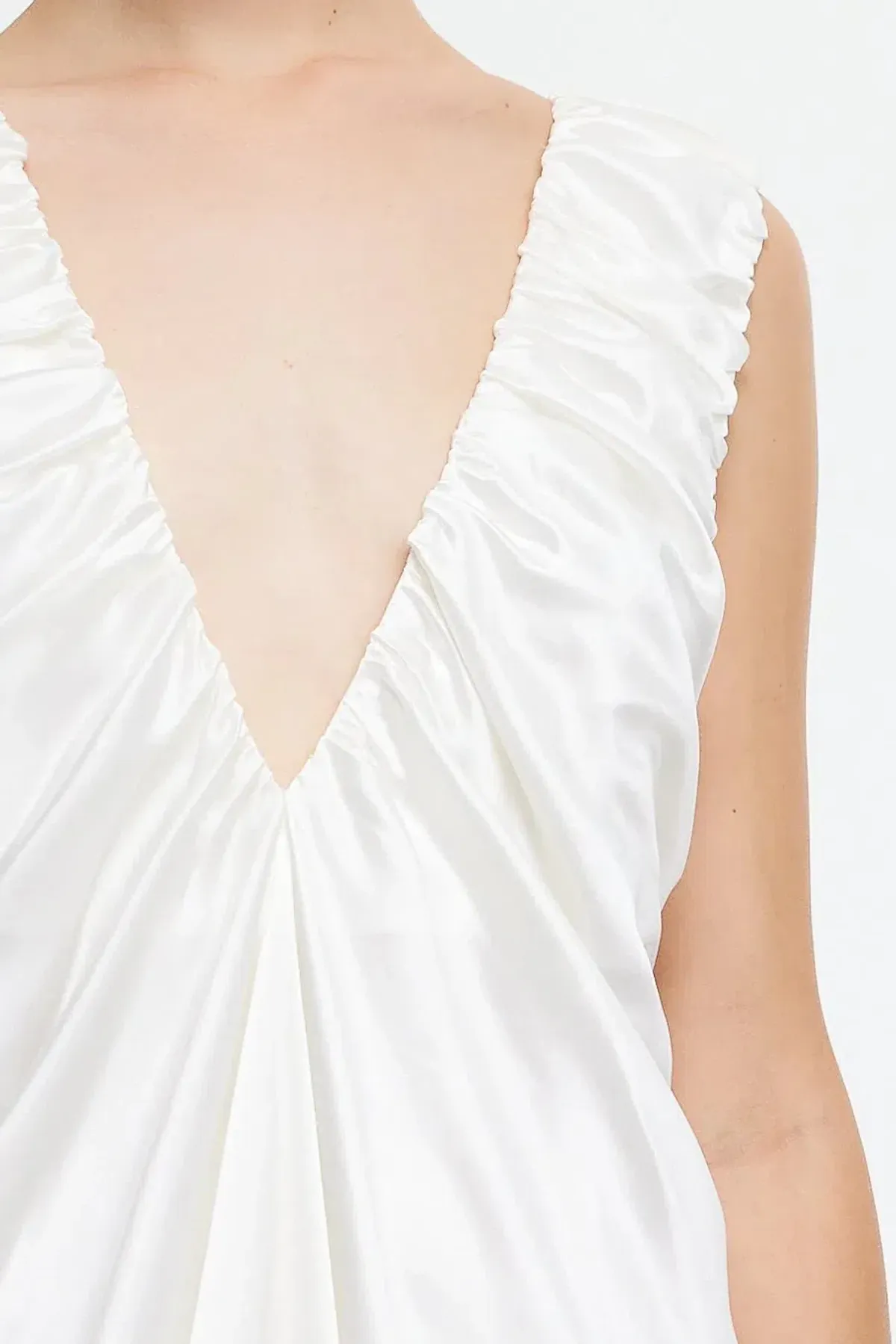 ACLER Patterson Gown Ivory 8 AU - Image 9