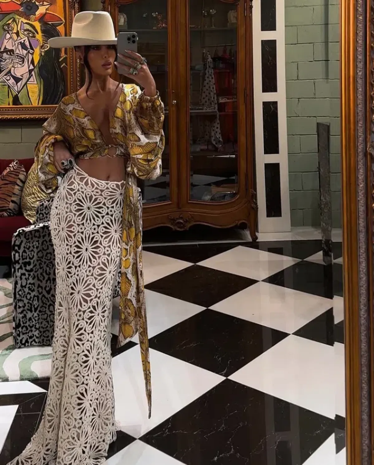 Khirzad Femme Florentina Macrame Top and Skirt Set - Image 3