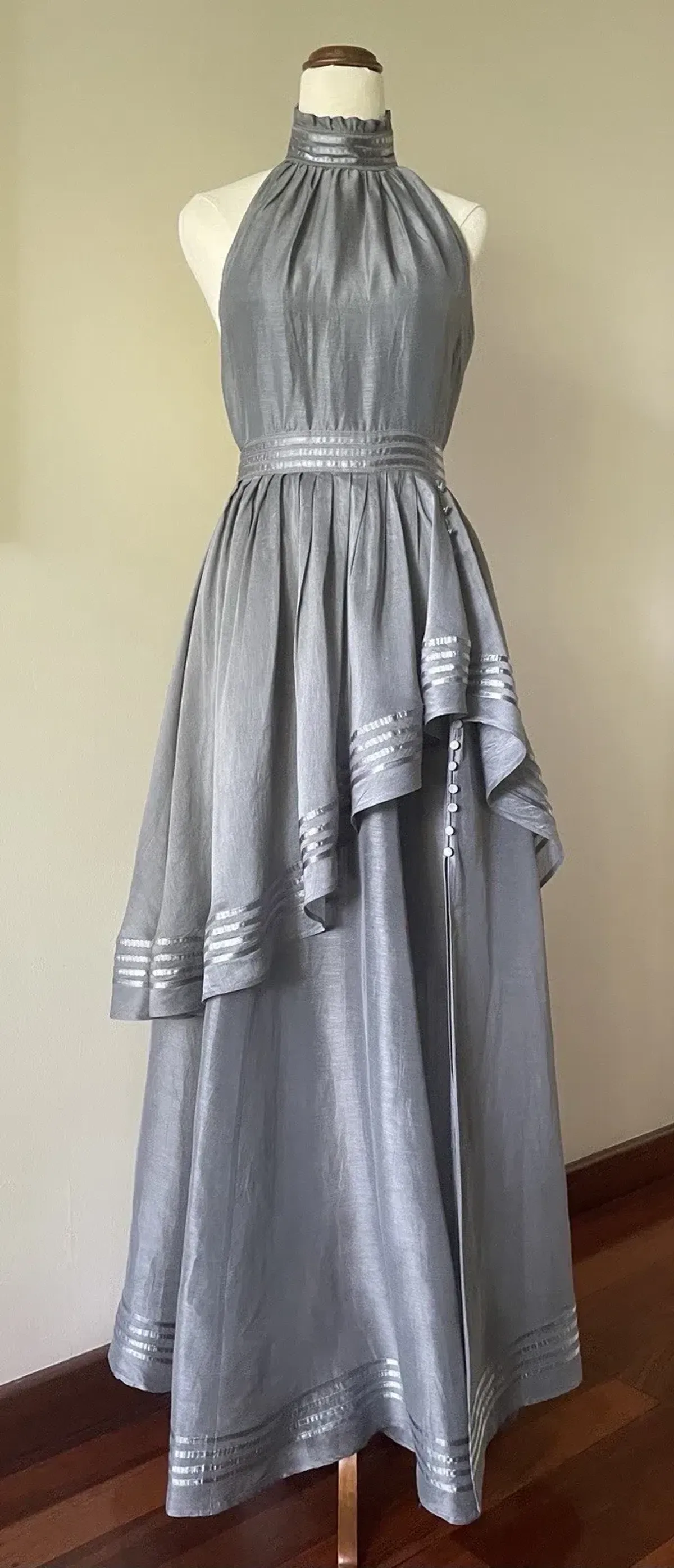 🩶 AJE Sienna Halter Maxi Dress – Silver Grey – Size 8 (AU) 🩶 - Image 4