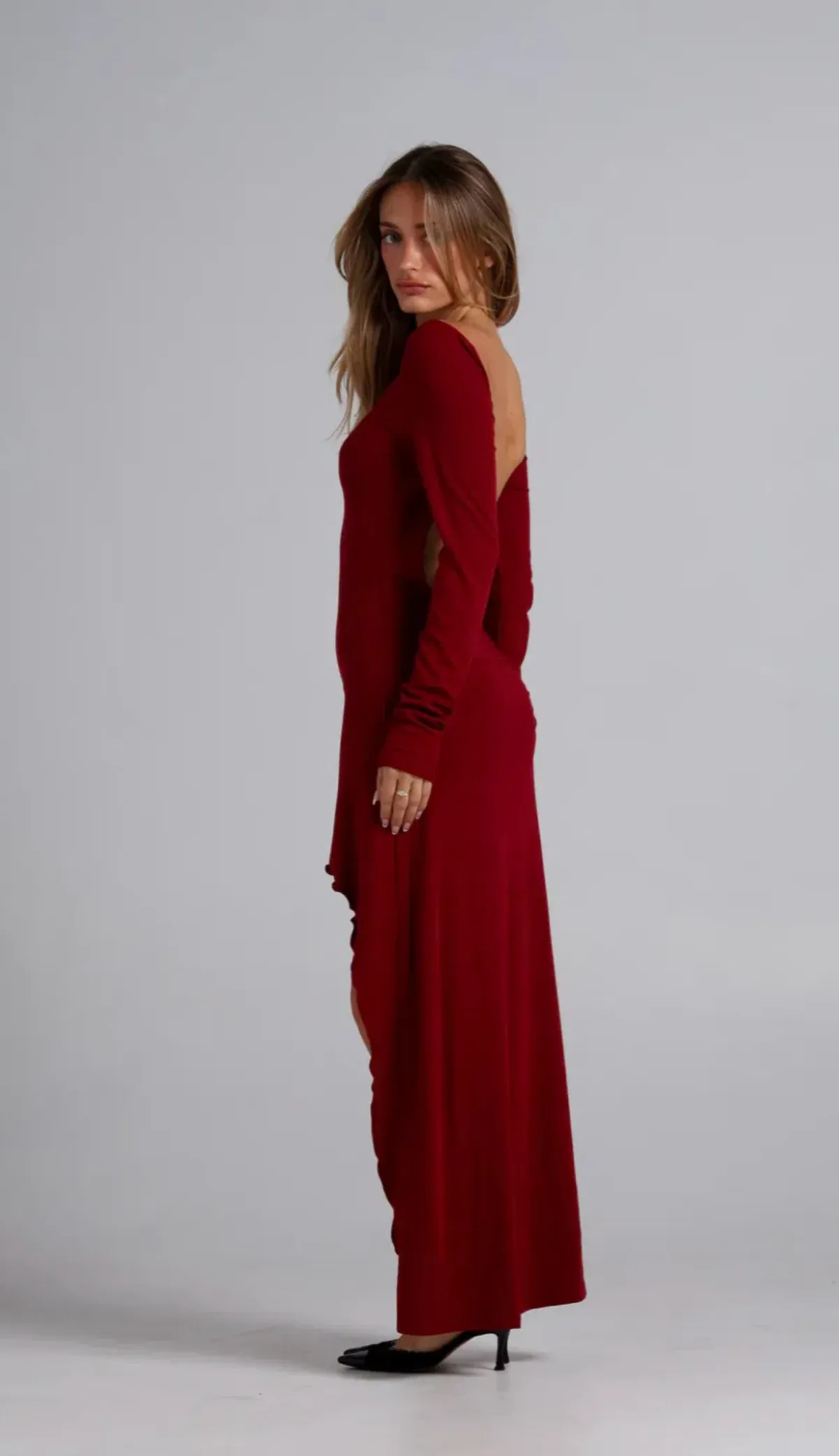 Amelie Teje Prima Maxi dress in Deep Red - Image 4