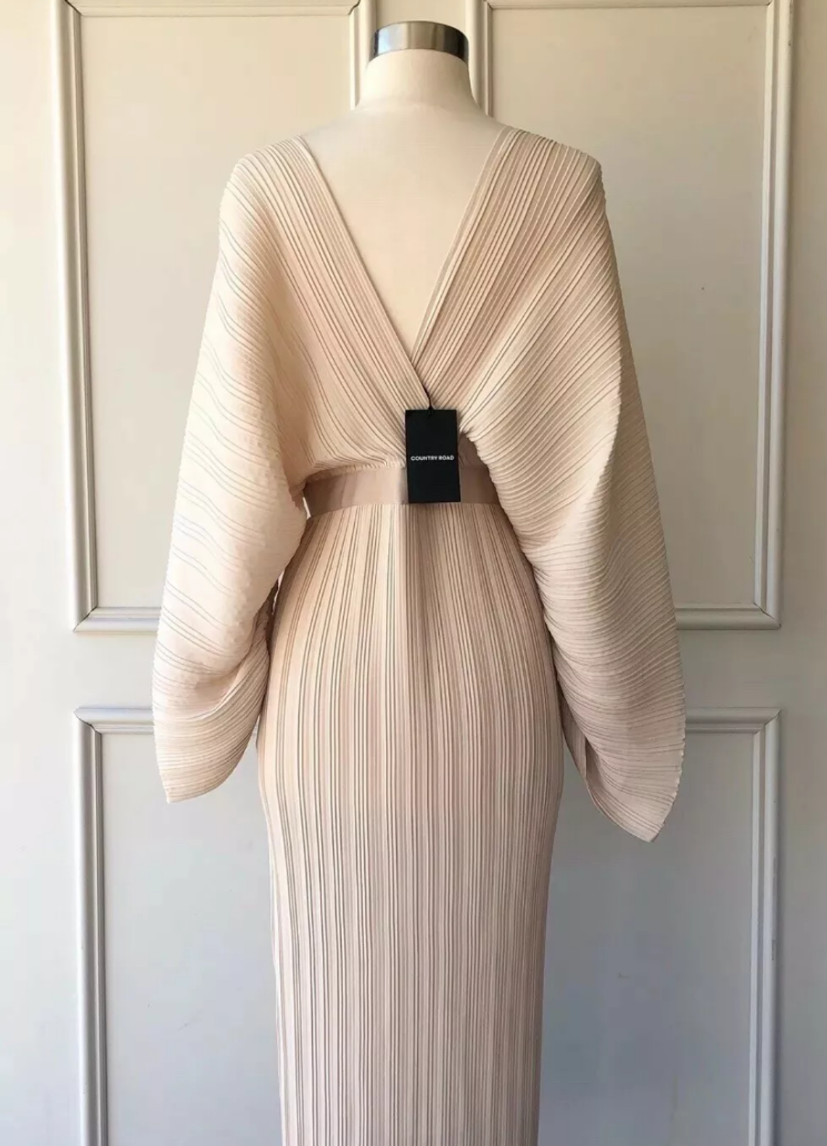 Country Road (Belted) Pleat Dress - Kimono Style - Image 4