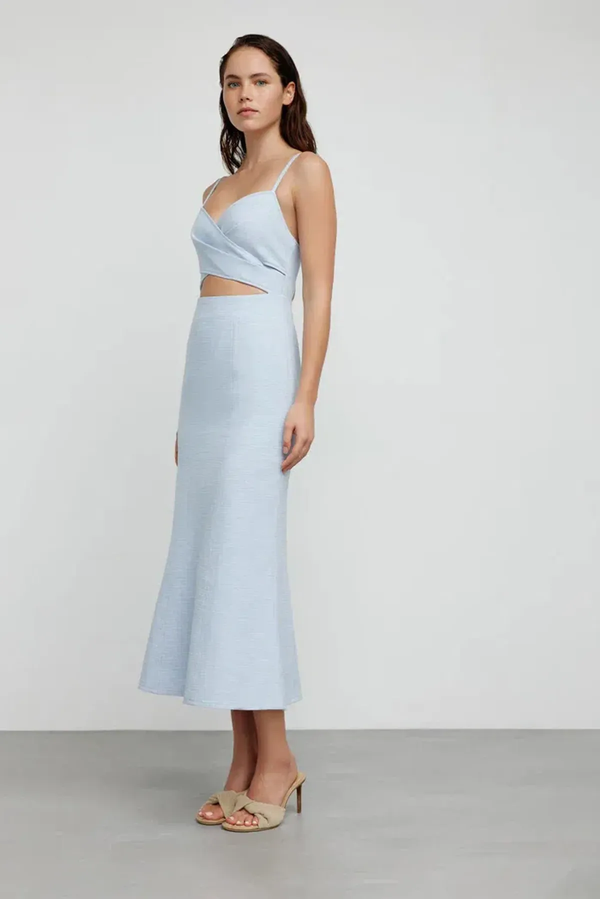 Significant Other Frankie Midi Dress in Cornflower Size 6 - Image 3