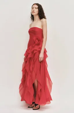 Canyon Gown | Scarlet Red - Size 8 for rent on The Volte - image 3