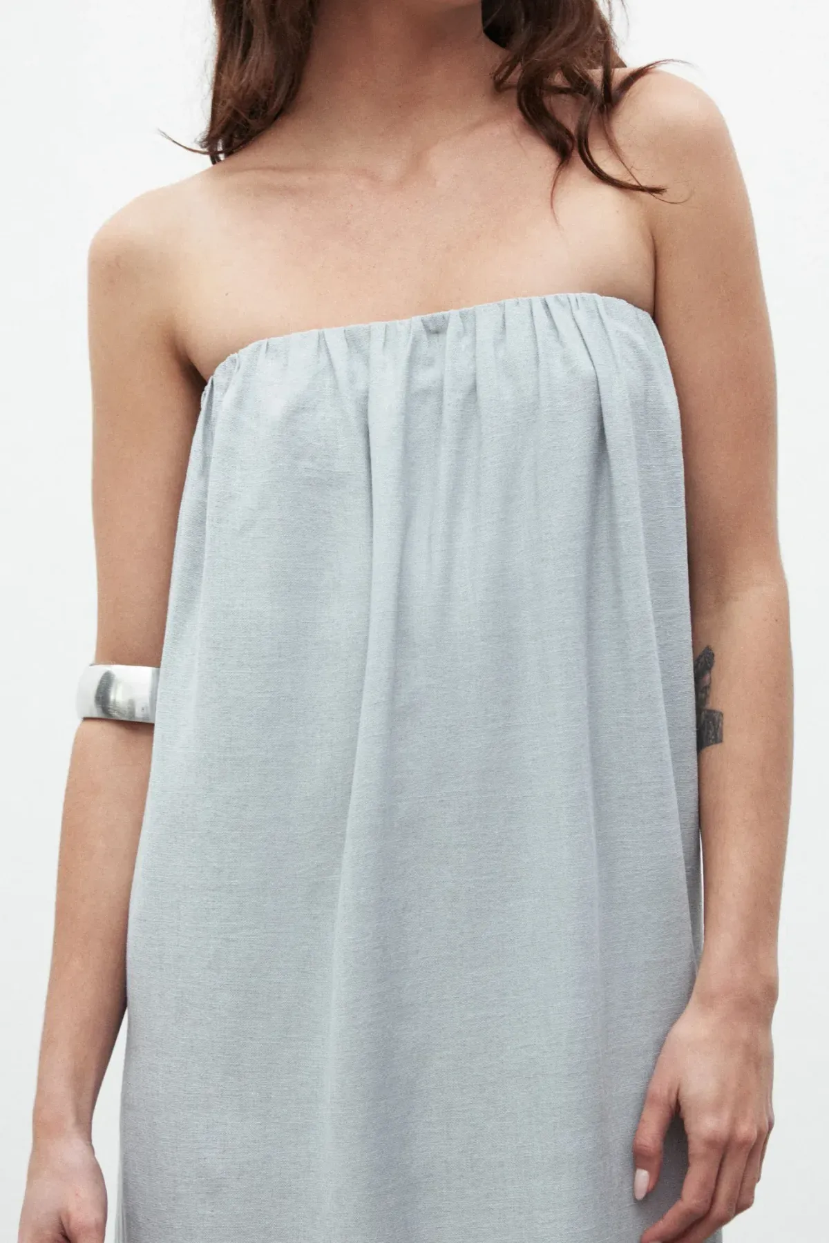 Bayse Zuri Linen Midi Dress Mist Blue Size 10 / M - Image 3