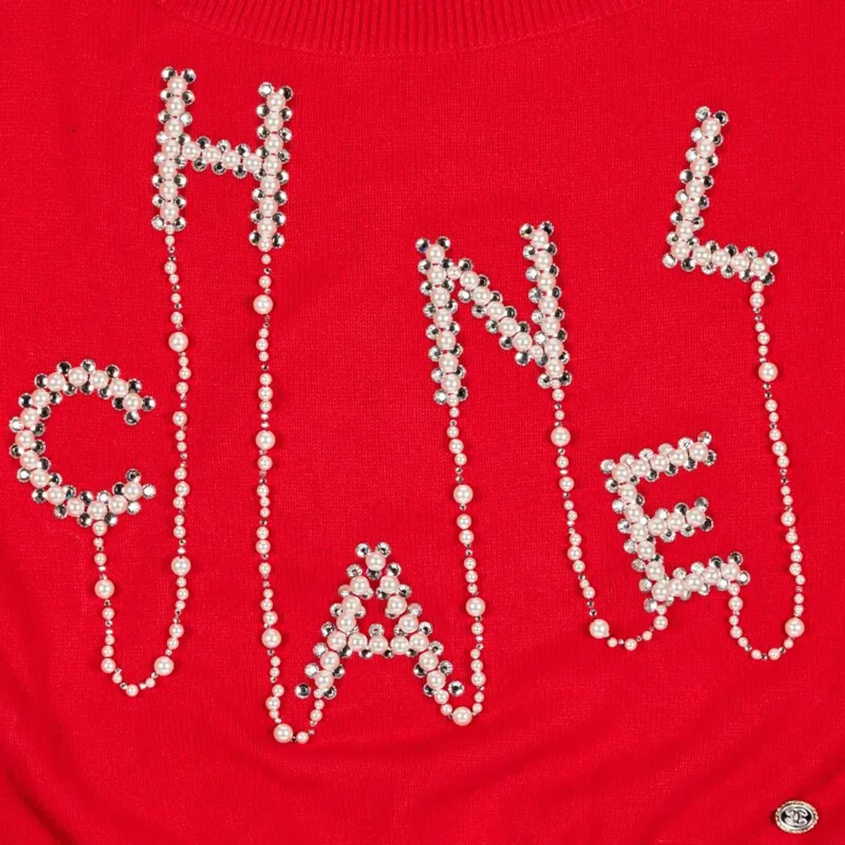 CHANEL Red Pearl Embellished Cashmere Sweater, 2021 - Image 2