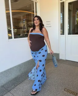 Benni Rumi Maxi Dress Brown/Choc Size 8 for rent on The Volte - image 3
