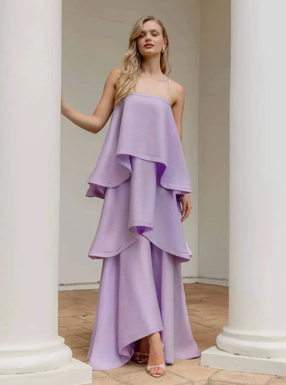 Elliatt Tilly Tiered Maxi Dress in Purple sz 12 - Image 2