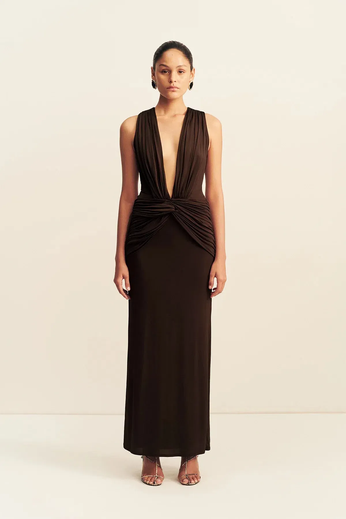 Miro slinky jersey plunged maxi dress | ristretto - Image 2