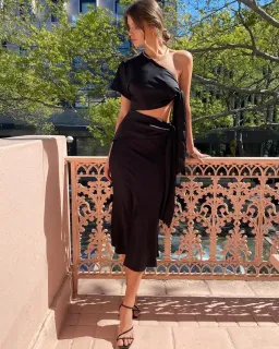 Issy Mona Midi Dress for rent on The Volte - image 3