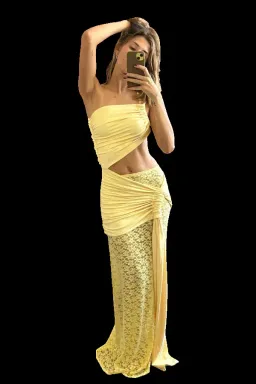 Deconduarte Paradiso Lace Top & Skirt Set Baby Yellow Size 8 for rent on The Volte - image 1