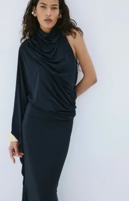 De La Vali Mireyna Maxi Dress for rent on The Volte - image 3