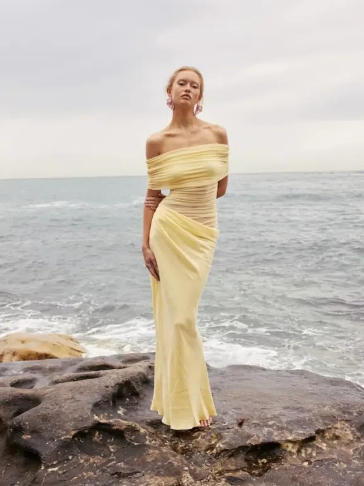 BENNI Nico Off Shoulder Maxi Dress Butter Size AU 8 / S - Image 4
