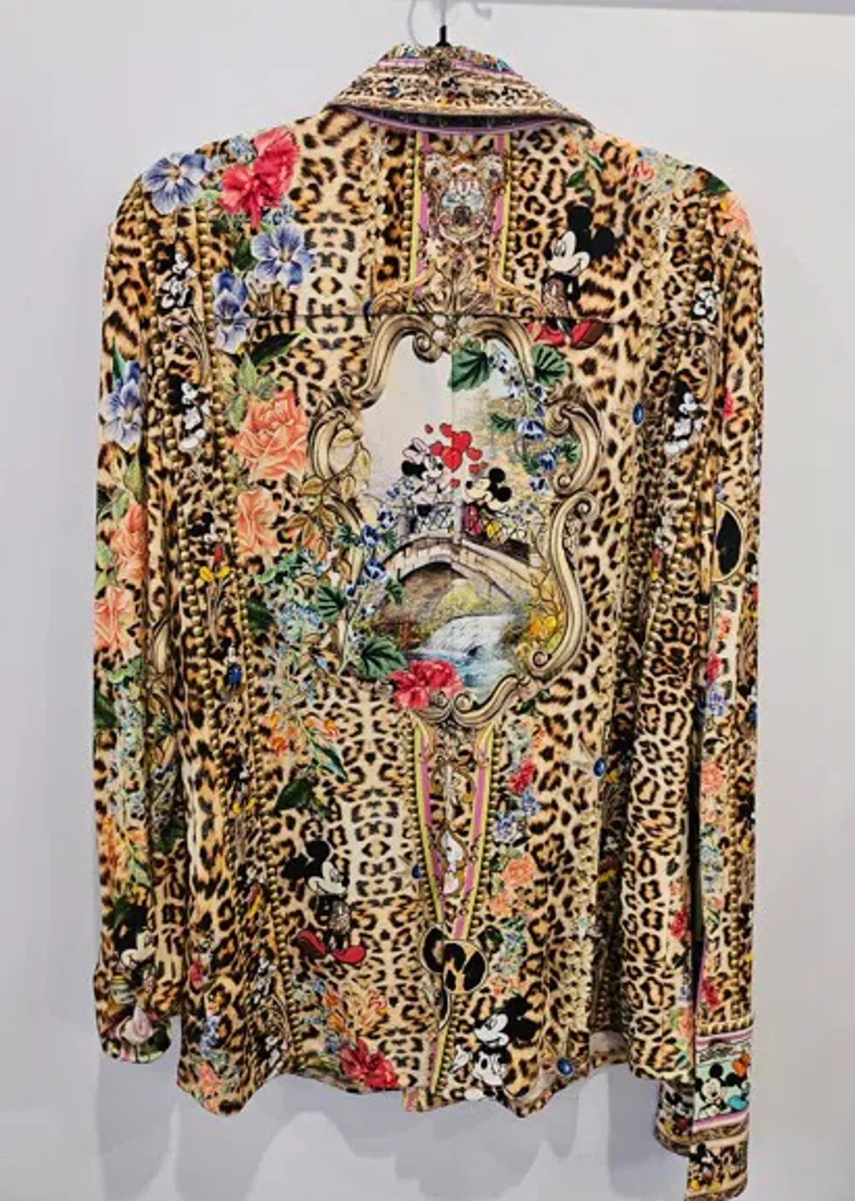 Camilla x Disney Mickey Mania Dress Shirt Size M - Image 5