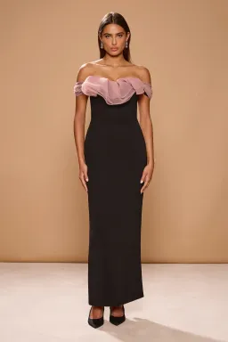 🌹SONYA MODA Caspian Gown in BLACK DE ROSE PINK - Size M / 10 AU🌹Formal Maxi Dress🌹 for rent on The Volte - image 5