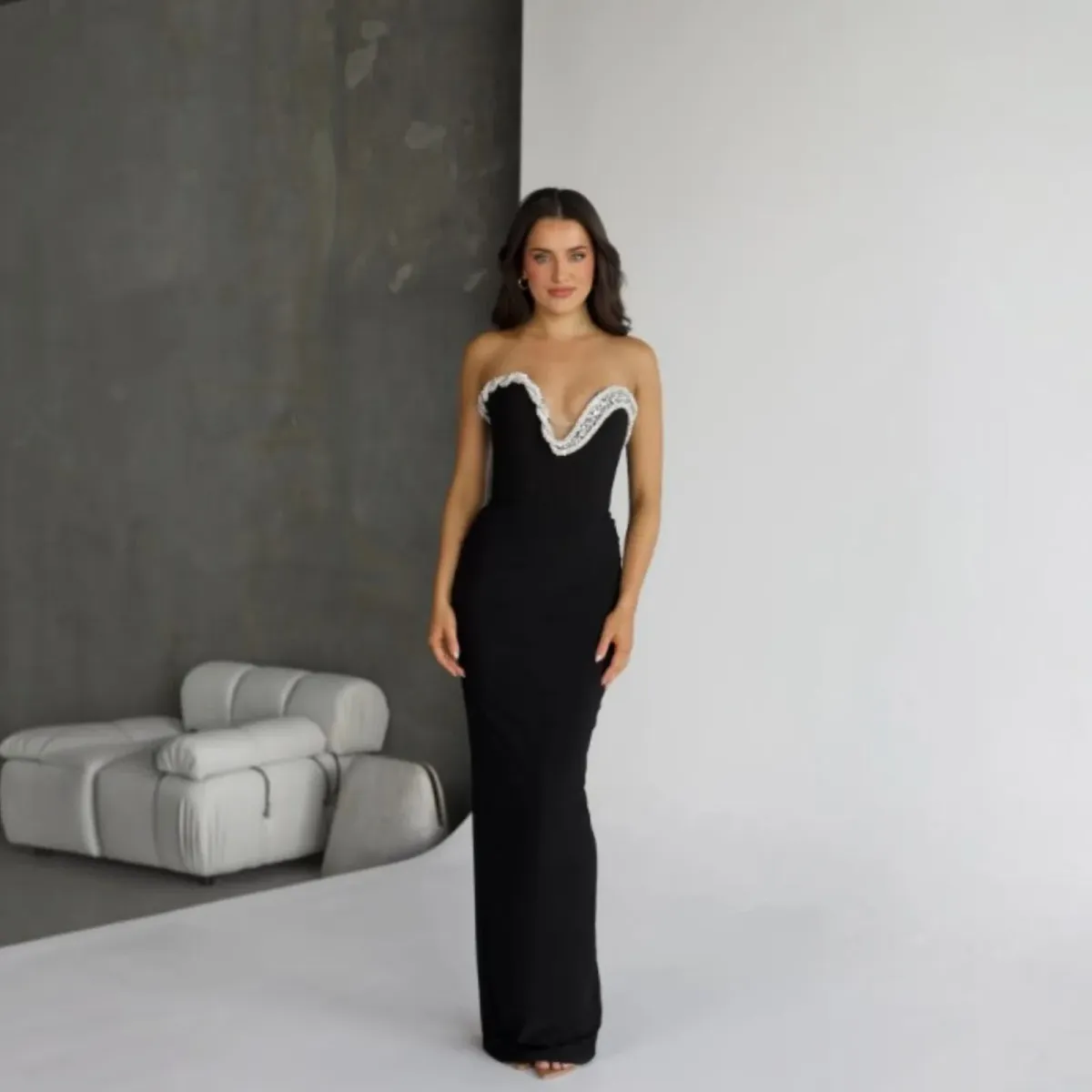 Albina Dyla Serpent Curve Gown Size 10 - Image 3