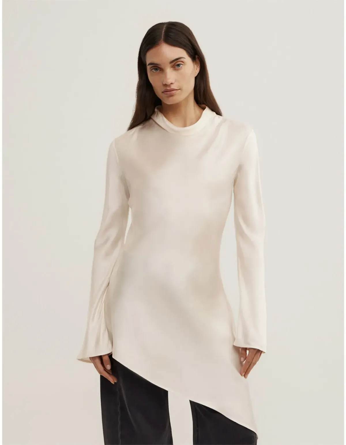Witchery Long Sleeve Asymmetric Tunic Top Size 18 Vanilla - Image 1