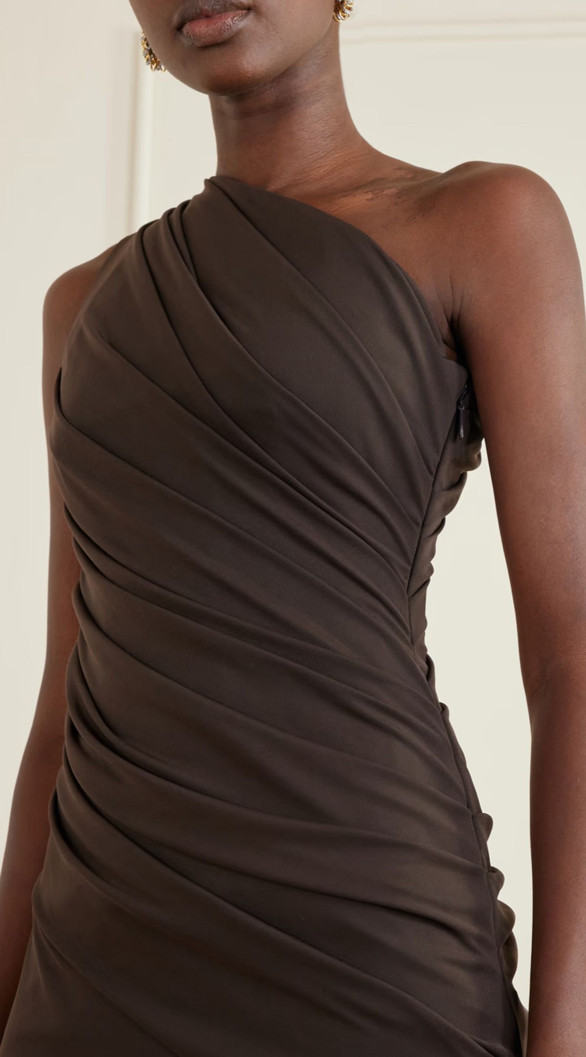 Alex Perry One-shoulder gathered jersey gown Brown AU 6 - Image 3