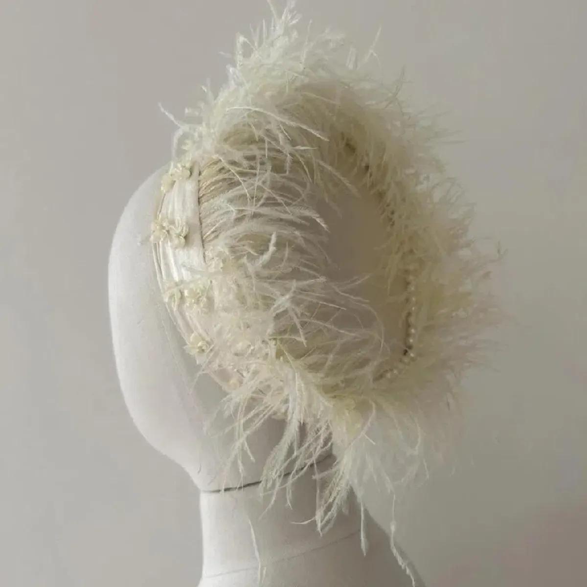 Millinery - Ivory/soft yellow Raw silk and ostrich feather pillbox - Image 1
