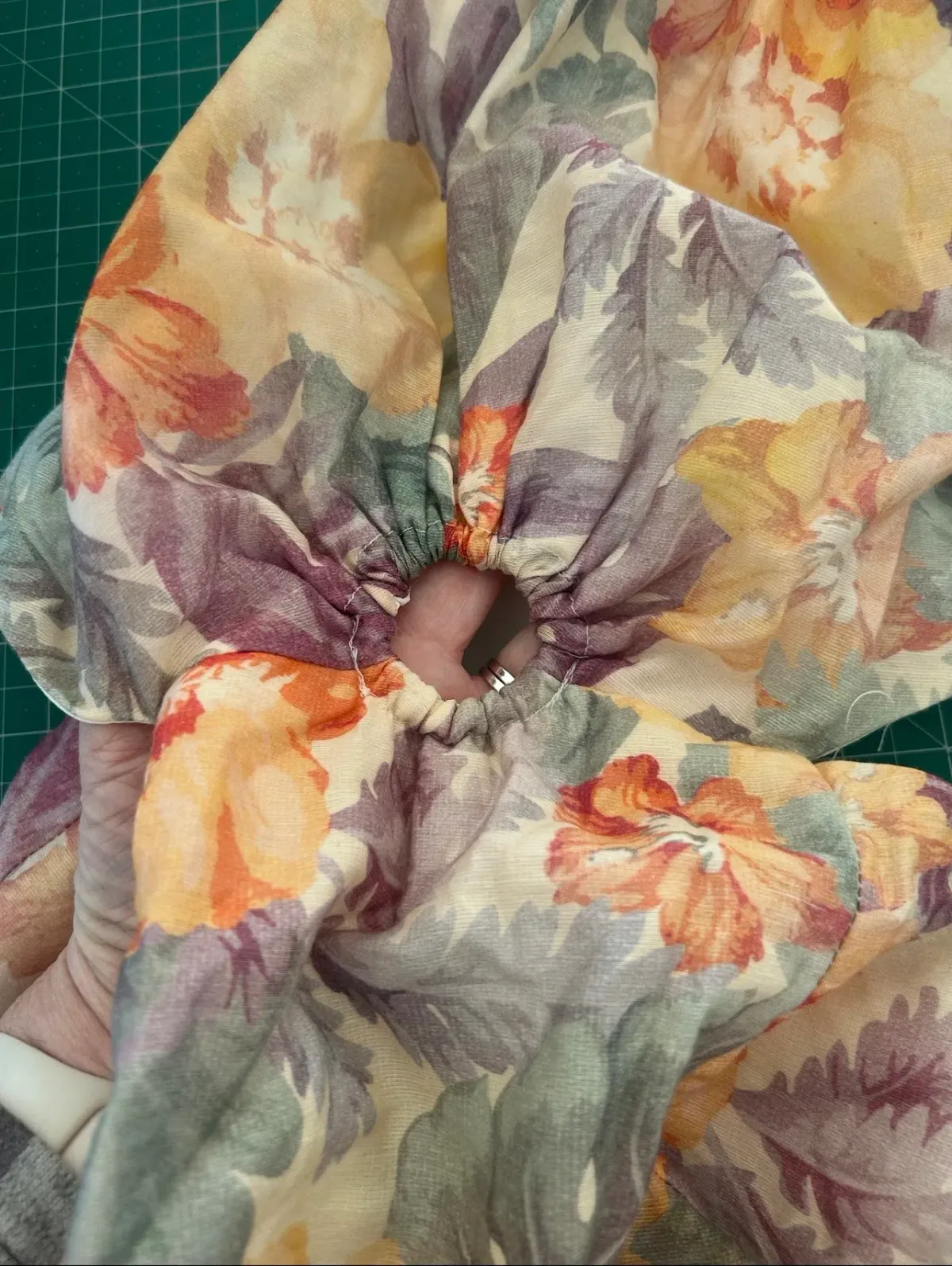 SHEIKE IMPERIAL FLORAL DRESS – SIZE 10 - Image 3