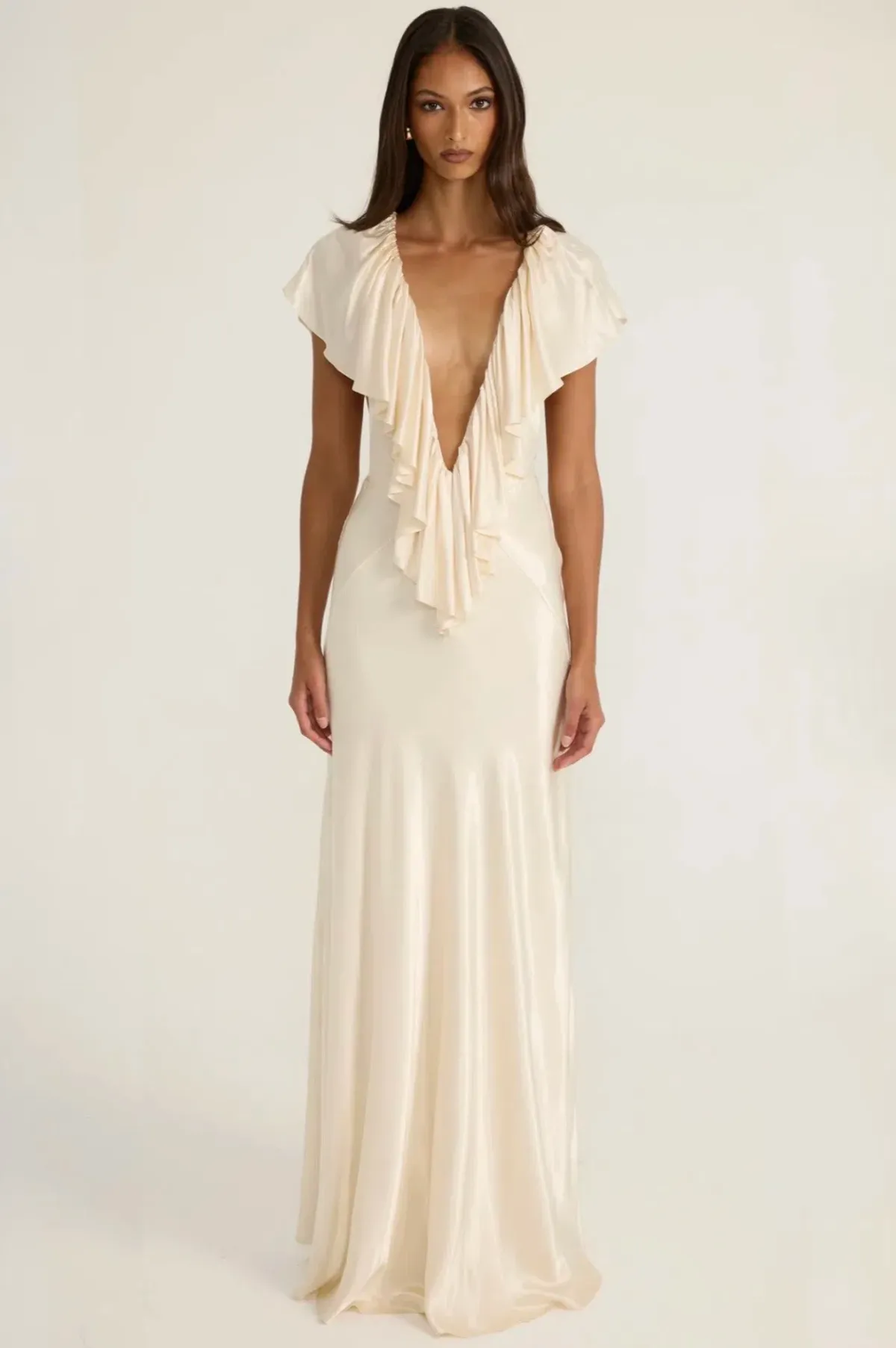 Clover Gown Satin Cream - Image 9
