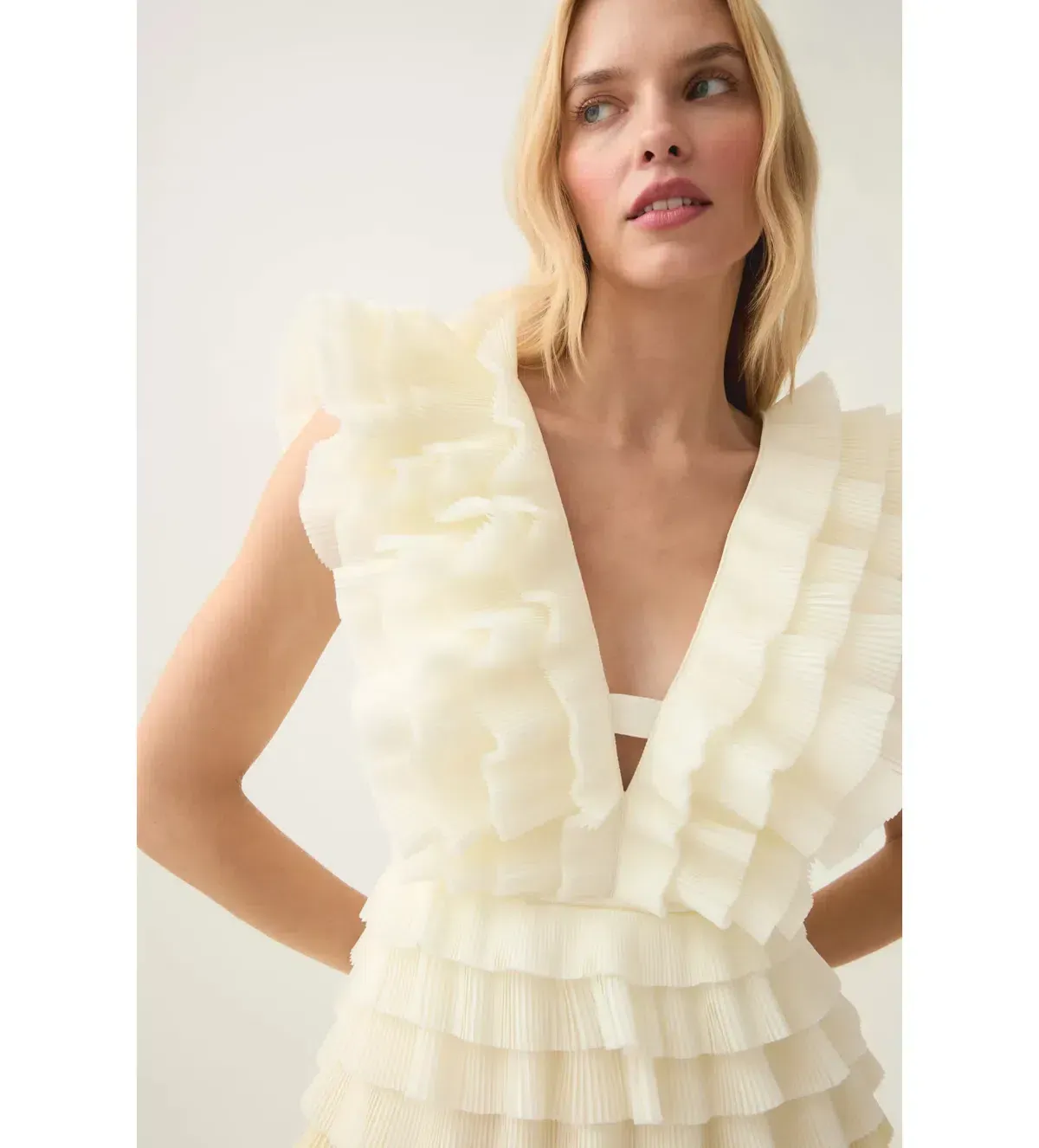 Aje Reflection Ombre Gown Ivory Acacia Yellow Maxi Size 10 - Image 2