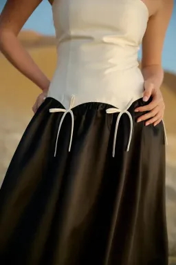 Aston Studio MARGUERITE GOWN NERO ANTIQUE for rent on The Volte - image 3