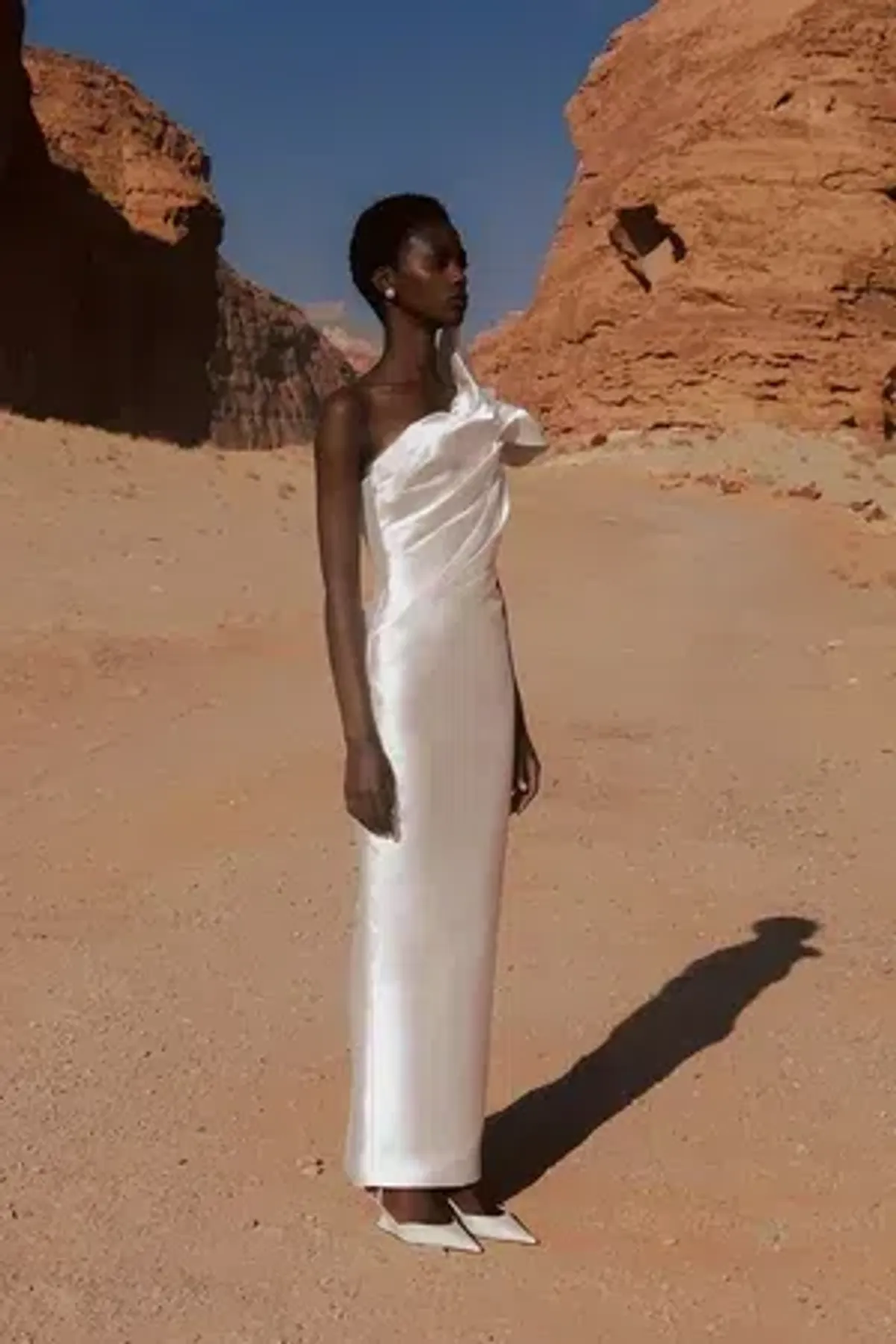 Eliya the Label Aston Maxi Gown - White - Size 12 - Image 5