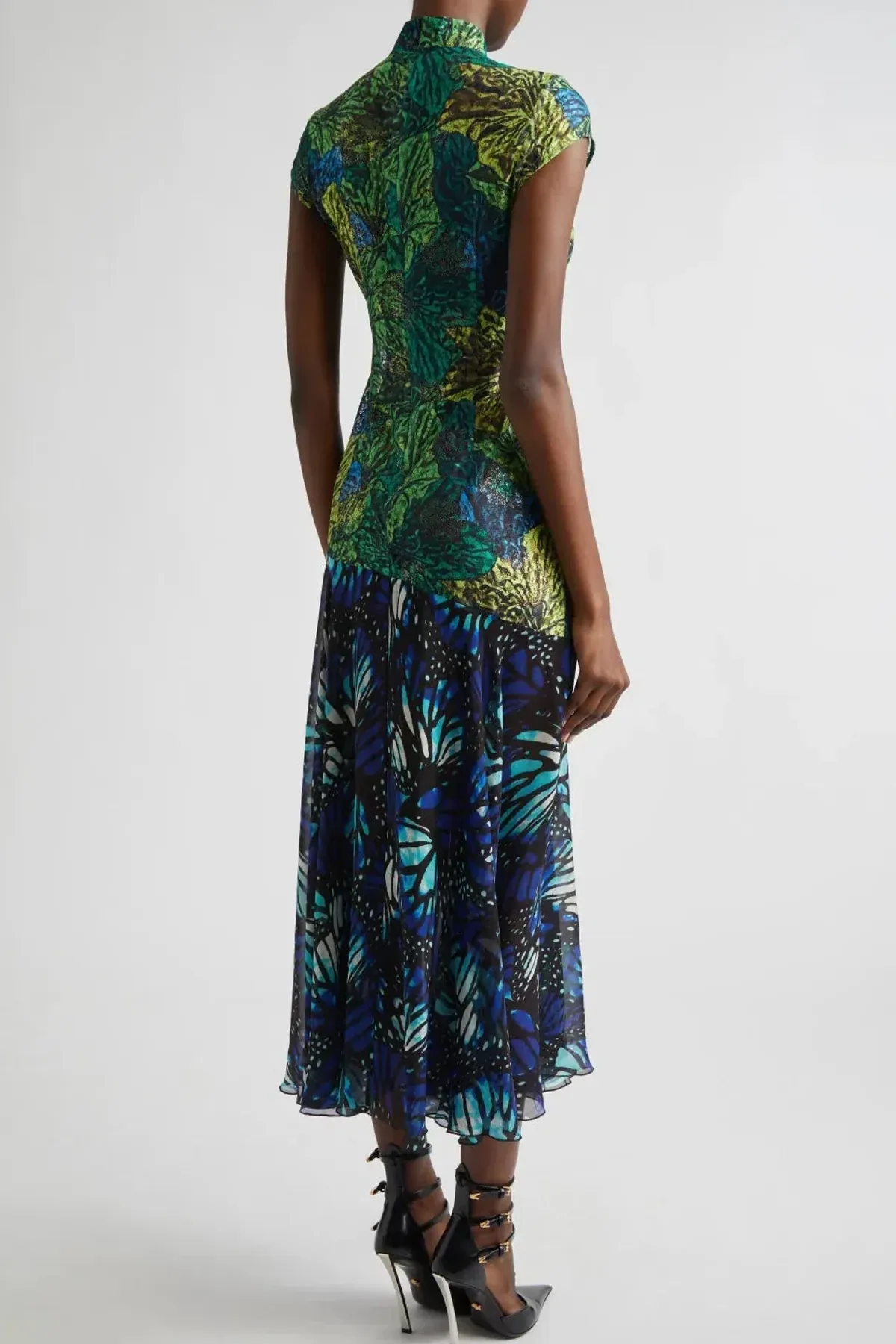 Kim Shui Lace Qi Pao Butterfly Size XS (6) - Image 3