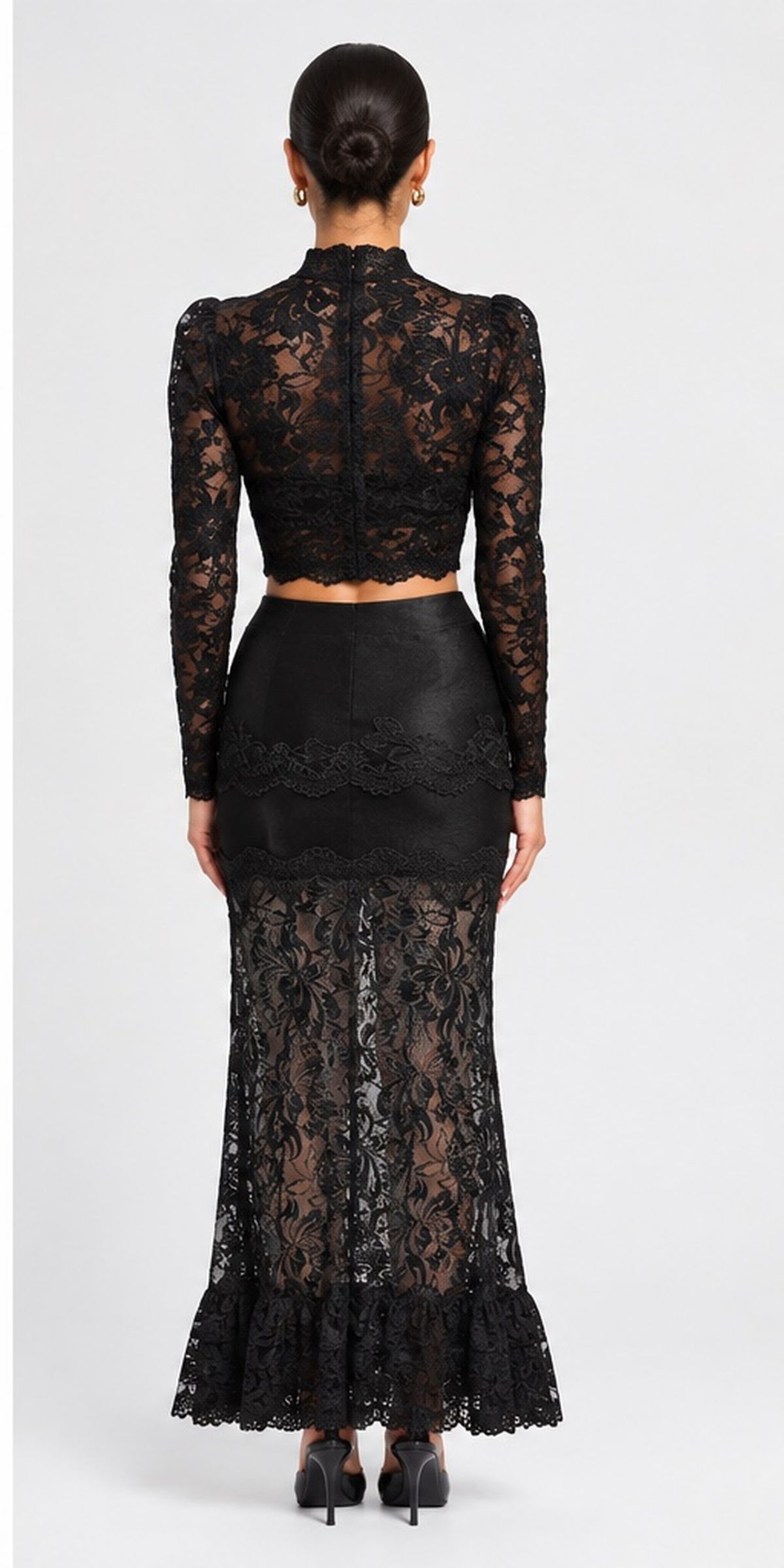 Rabanne Lace Set - Image 3