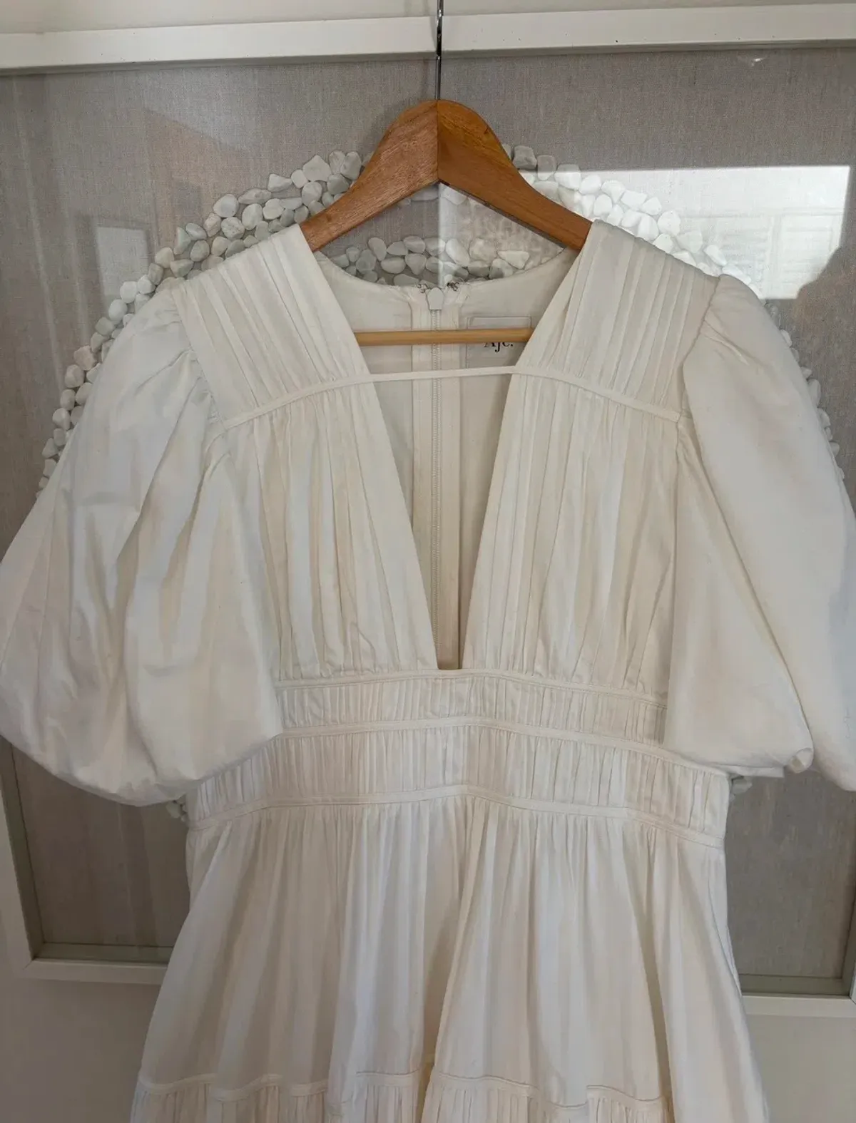 As New - AJE NEW - FALLINGWATER RUCHED WHITE MIDI DRESS Size:12 - Image 5