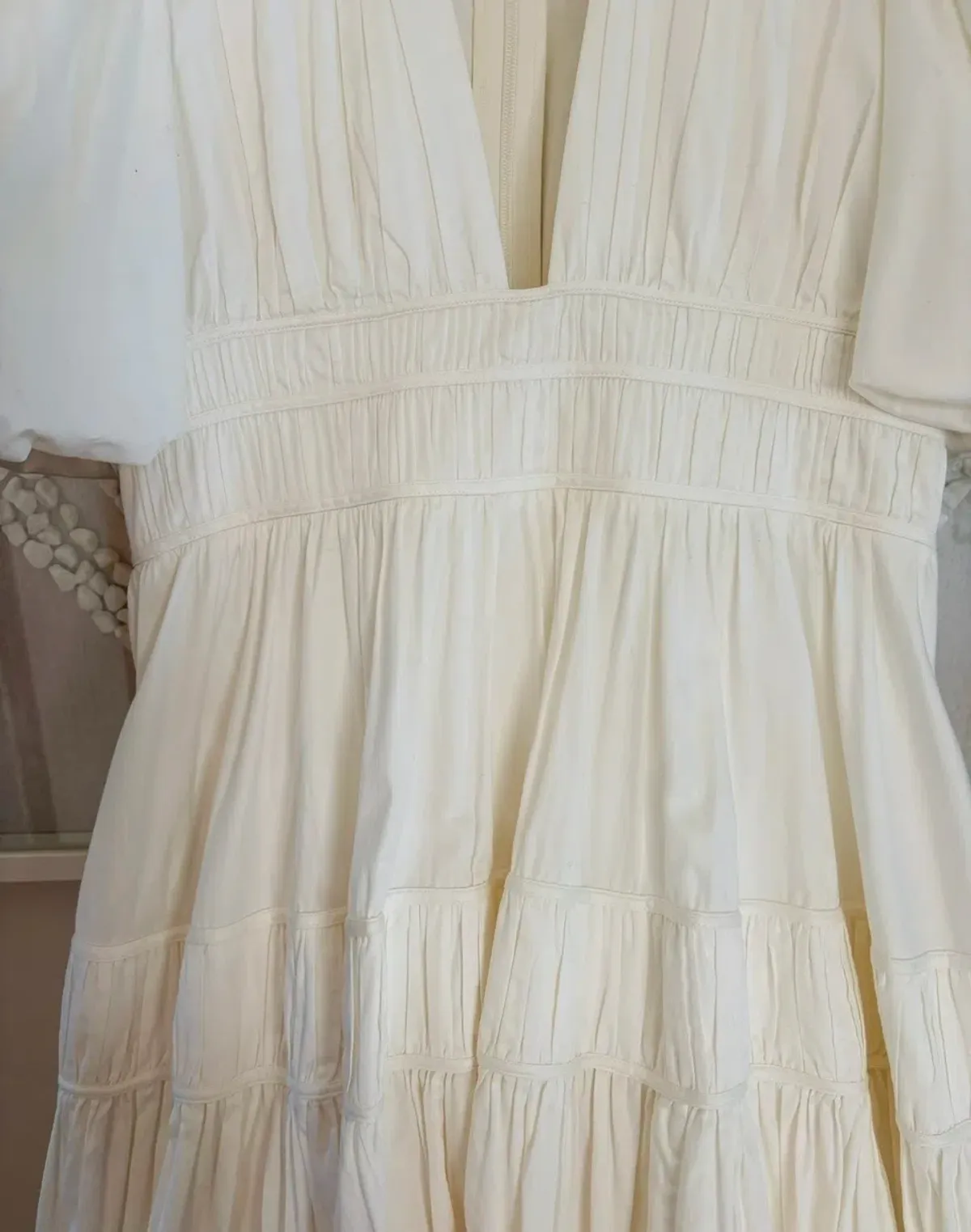As New - AJE NEW - FALLINGWATER RUCHED WHITE MIDI DRESS Size:12 - Image 8